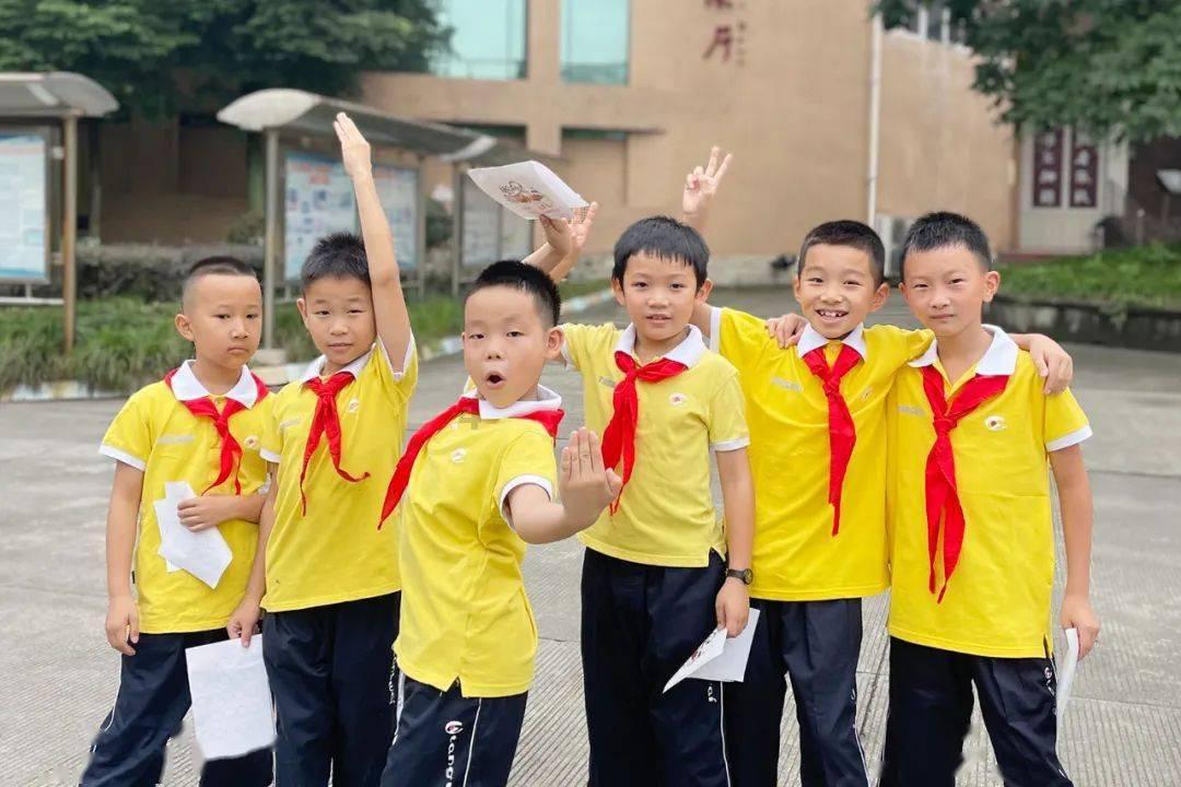 They had a good trip改为感叹句？